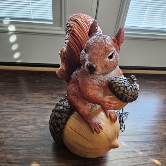 AXOSO Squirrel Bluetooth Speaker--Outdoor/Waterproof/Bluetooth - Picture 8 of 10